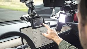 While many features are inclusive of all units, others are specifically based on the model. Tesla Model Y Us Version Im Fahrbericht Auto Motor Und Sport