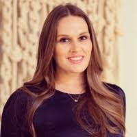 Fiona Brown's Instagram, Twitter & Facebook