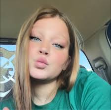 Where to donate hygiene items and clothes to homeless people in Paragould?