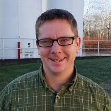 Bruce Womer's Instagram, Twitter & Facebook