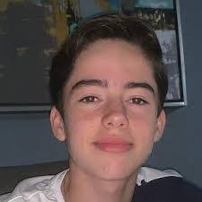 Kevin Moreno's Instagram, Twitter & Facebook