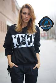 The hair at the top of the head is longer than at the back and it is brushed going forward and the hair at slick back tomboy hairstyle. How To Dress Like A Tomboy With Long And Short Hair