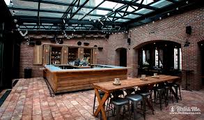 Loved this wonderful free roof top bar in new york. The 8 Best Rooftop Bars In Nyc Drink Me Magazine