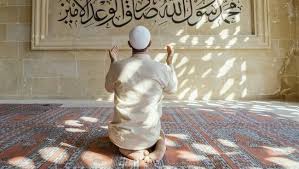 Dzikir dan doa setelah sholat tahajud. Bacaan Tahiyat Akhir Yang Lengkap Beserta Artinya