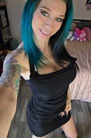 Boa Noite🩵 -verifique a biografia