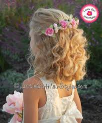 Here we will give you an example of hairstyle for short hair wedding for girls, with a few details will be a super beautiful. 13 Best Little Girl Wedding Hairstyles Ideas Wedding Hairstyles Bridesmaid Hair Flower Girl Hairstyles