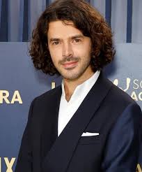 Harry with Ben Winston, Jeff Azoff, Gabe Turner, and Tommy Bruce at the  Fulwell 73 Creative Arts Emmy Awards party. (September 14, 2019) ©️THR