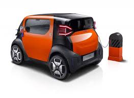 La prime vélo électrique de l'etat est reconduite mais les conditions pour en bénéficier sont plus restrictives. Avec Sa Voiture Electrique Et Sans Permis Citroen Prend La Route De L Autopartage Automobile
