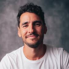 Celebrating 1 year at Minute Media🏆