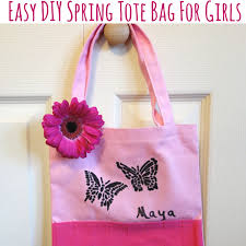 Diy tote bag (free bag pattern!) making your own reusable tote bag is actually not that hard. How To Design A Cute Spring Tote Bag For Girls