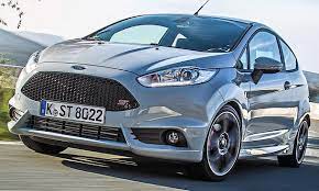 The sedan is available in s and se trims, while the hatchback is sold in the se and st line. Ford Fiesta St200 Test Autozeitung De