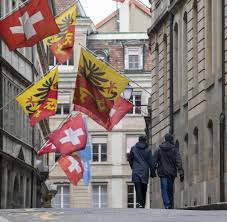 Landet gränsar till österrike och liechtenstein i öst, tyskland i norr, frankrike i väst och italien i söder. Coronavirus In Der Schweiz So Schlimm Wie Italien Welt