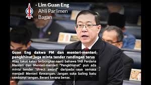 Bermain tangan =mempergunakan ketangkasan tangan. Video Guan Eng Dakwa Pm Dan Menteri Menteri Pengkhinat Juga Minta Tender Rundingan Terus Pak Din