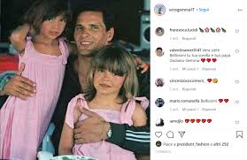 Vera gemma parla della sua incredibile esperienza nel programma di rai 2 'pechino express' e della sua asia argento e vera gemma partecipano insieme a pechino express come le figlie d'arte. Vera Gemma Chi E Marito Figlio Incidente Isola Dei Famosi Instagram