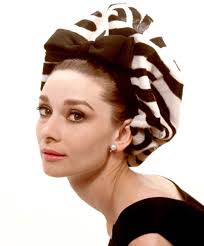 AUDREY HEPBURN 8x10 PICTURE FANTASTIC GORGEOUS PHOTO