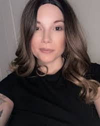 Kendra Grey's Instagram, Twitter & Facebook