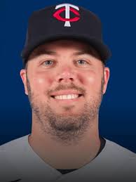 the 31 year-old right-hander has agreed to a one year deal Welcome to  Chicago!! #Cubs