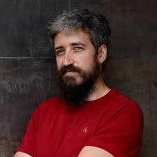 Víctor Doménech (@_Victordomenech)