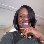 Janis Dooley's Instagram, Twitter & Facebook