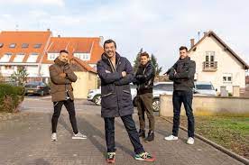 Présentée par stéphane plaza, l'émission tv chasseurs d'appart' est une émission de la télévision française, diffusée sur m6 depuis les années 2015. Chasseur D Appart Revient Sur M6 Lundi 6 Janvier Pour Une Nouvelle Saison