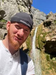 hello new here from Nairobi 🇰🇪 let's chat and see where it will lead us . 