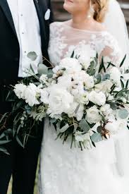 Wedding bouquets 83 wedding dresses 6 wedding veils 4. 440 White And Cream Bouquets Ideas In 2021 Cream Bouquets Wedding Wedding Bouquets