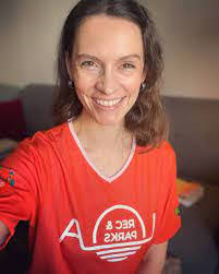 Sarah Cressman's Instagram, Twitter & Facebook