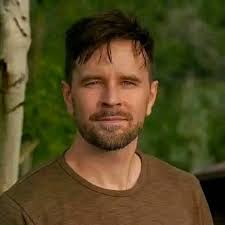 What are your top 5 favorite characters in Ginny and Georgia?