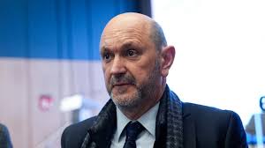 Rafael Louzán, presidente de la RFEF, en exclusiva en la SER: "El CTA ha  designado a un equipo arbitral y eso es lo que hay"