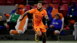 He moved to france in 2017 after two disappointing seasons at manchester united, having started his career with psv eindhoven. Braucht Barca Memphis Depay Uberhaupt