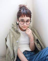 hair ヘアー はスタイリスト モデルが発信するヘアスタイルを中心に トレンド情報が集まるサイトです 20万枚以上のヘアスナップから髪型 ヘアアレンジをチェックしたり ファッション メイク ネイル 恋愛の最新まとめが見つかります ショートのヘアスタイル