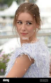 Irina starshenbaum hi-res stock photography and images