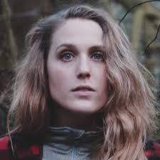 Eva Gifford's Instagram, Twitter & Facebook