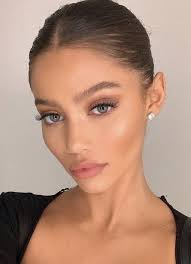 Emmy Phan (emmyphan86)