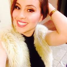 Paulette Bartlett's Instagram, Twitter & Facebook