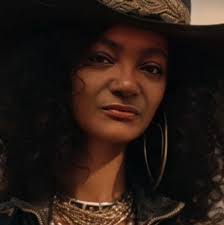 Latasha Murrell's Instagram, Twitter & Facebook