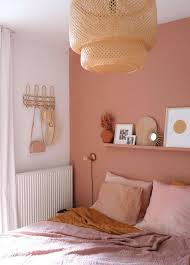 It has a huge indoor plant that adds freshness to the area. Best Pink Rooms Interior Inspiration Gorgeous Pink Room Decor Ideas