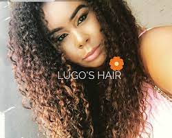 1 bundle is equal to 4oz or 4 rows/tracks, which covers approximately half of a head. Wet Wavy Wefted Tracked Lugos