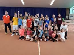 What began as a savings & loans has grown into a regional bank serving consumers, investors, business owners, professionals and realtors in north florida and south georgia communities. Tc Blau Weiss Horn E V Dein Tennisclub