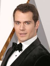 Niki richard dalgliesh cavill, piers cavill, henry cavill, marianne cavill, simon cavill and charlie cavill at the st helier premiere. News Zu Henry Cavill Filmstarts De