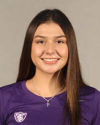 El Nemr claims a three-set victory in the top spot for Women's Tennis  against SIUE