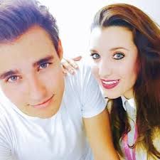 Jorge Blanco Y Stephie Camarena Dit Is Een Echt Koppeltje People Women T Shirts For Women