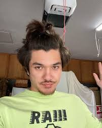 Adam Zane's Instagram, Twitter & Facebook