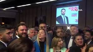 Yıllardır merak ediyorum metin şentürk görme engellimi? Metin Senturk Sandik Guvenligi Icin Gozlemci Olacak