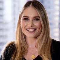 Sarah Ford's Instagram, Twitter & Facebook