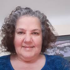 Does a community knitting group exist in my area?