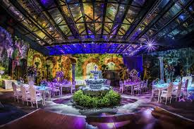 Turn Your Disney S Fairy Tale Weddings Reception Into A Secret Garden Soiree With Mesmerizing Decor Disney Princess Wedding Disney World Wedding Disney Wedding