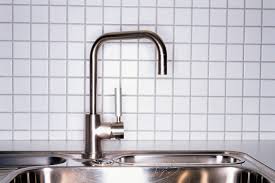 how to troubleshoot moen pull out