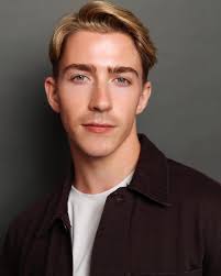 Wyatt Thomas Slone (@life_as_wyatt) • Instagram photos and videos