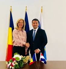 They discussed opportunities to cooperate and share experiences in. Ambasadorul Olandei In Romania Stella Ronner Grubacic PrimitÄƒ De Primarul Decebal FÄƒgÄƒdÄƒu